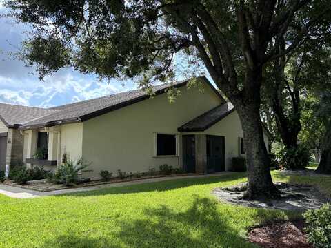 206 Meander Circle, Royal Palm Beach, FL 33411