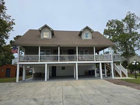 710 Lakeside Dr, Surfside Beach, SC 29575