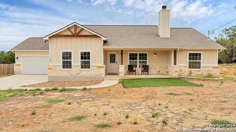 1391 LASSO LOOP, Canyon Lake, TX 78133