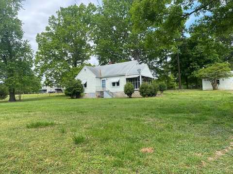 2136 POORHOUSE RD, Victoria, VA 23974