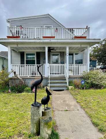 108 1st, Ocean City, NJ 08226