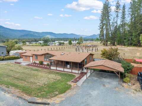 6226 E Evans Creek Road, Rogue River, OR 97537