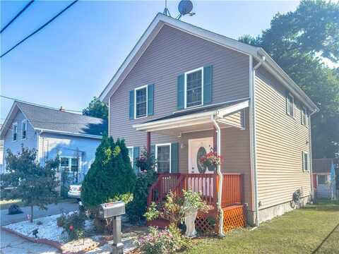 8 Arnold Avenue, Lincoln, RI 02865