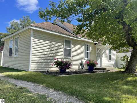 206 N Adams Street, Mount Pleasant, MI 48858