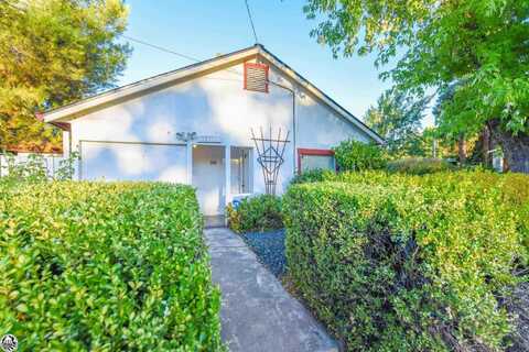 18147 5th Ave, Jamestown, CA 95327