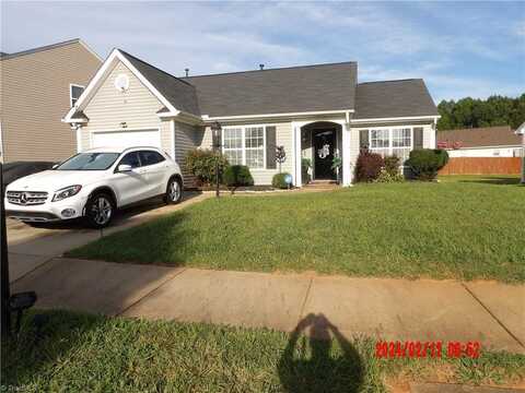 1508 Hamilton Hills Drive, Greensboro, NC 27406