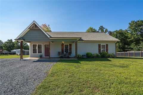 1534 Brock Road, Yadkinville, NC 27055