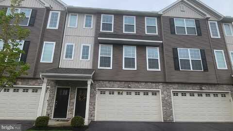 553 BROOK SHIRE COURT, MECHANICSBURG, PA 17055