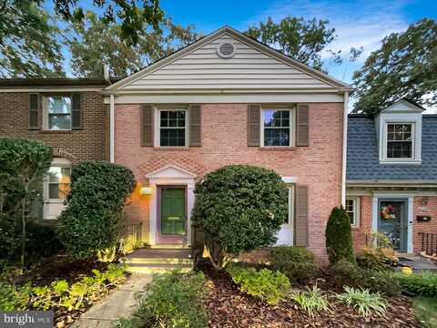 10388 HAMPSHIRE GREEN AVENUE, FAIRFAX, VA 22032