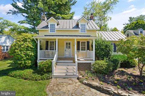 150 S MAPLE AVENUE, PURCELLVILLE, VA 20132