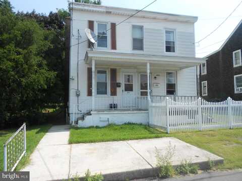 257 N BROAD MOUNTAIN AVENUE, FRACKVILLE, PA 17931