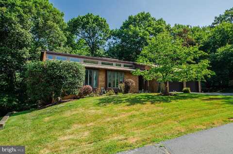 1430 WOLFTRAP RUN ROAD, VIENNA, VA 22182