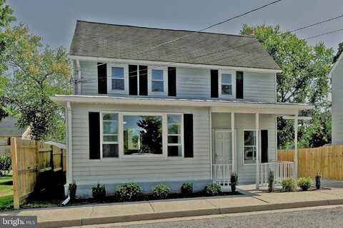 12 CEDAR STREET, ALLOWAY, NJ 08001