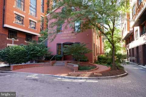 215 I STREET NE, WASHINGTON, DC 20002