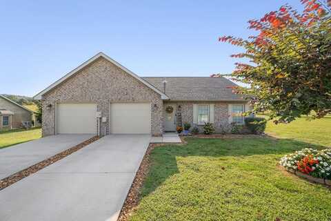 124 VILLA LANE, SPARTA, TN 38583