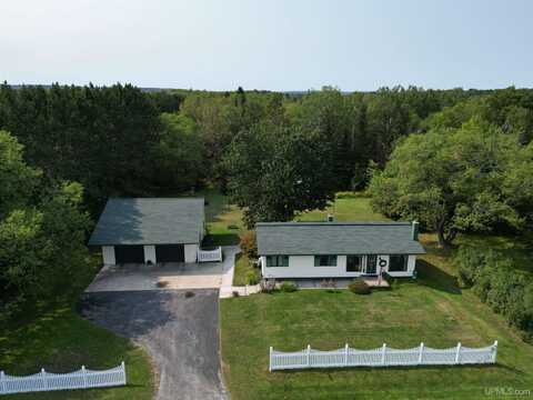 N6317 Connors, Munising, MI 49862