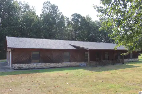 4040 State Route 131, Mayfield, KY 42066