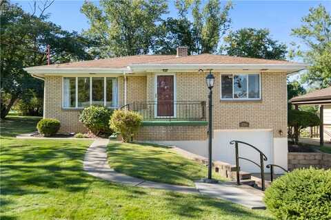 1360 Wickerham Drive, Carroll Park, PA 15063