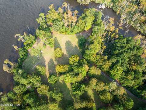 120 Shipyard Creek Road, Edenton, NC 27932