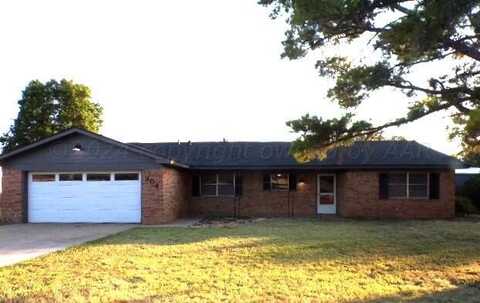 304 Romero Street, Fritch, TX 79036