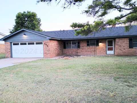 304 Romero Street, Fritch, TX 79036