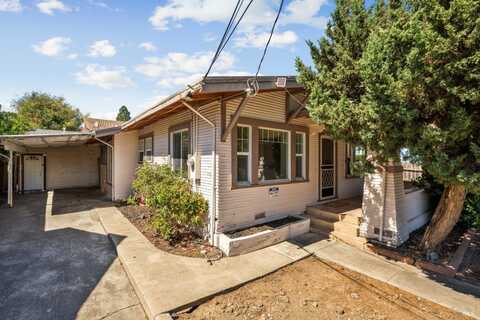 2067 Yajome Street, Napa, CA 95669