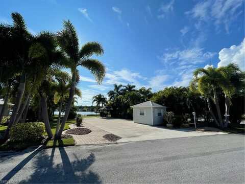 5584 Brightwood, FORT MYERS, FL 33905