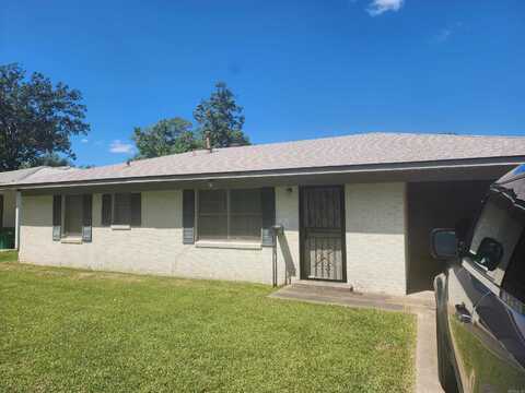 1807 W 32nd Ave, Pine Bluff, AR 71603