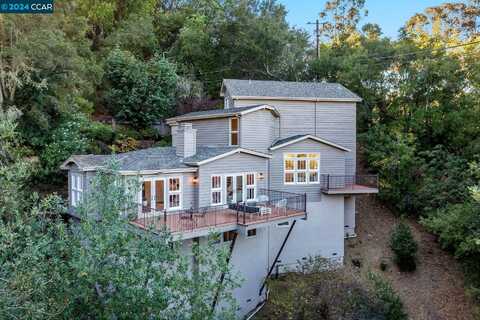 214 Canon Dr, Orinda, CA 94563