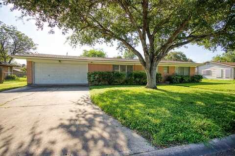 714 Reynolds Avenue, Taft, TX 78390