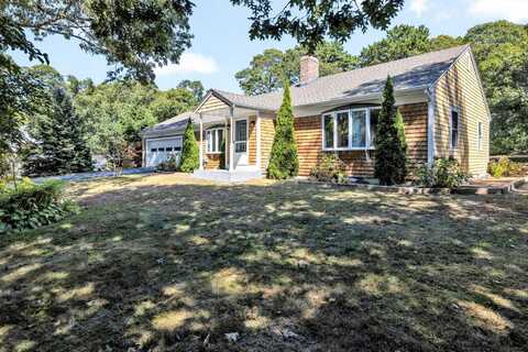 19 Kings Way, Orleans, MA 02653