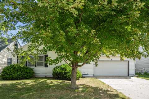 639 16th Street, Nevada, IA 50201