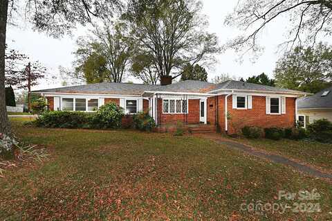 350 S main Avenue, Newton, NC 28658