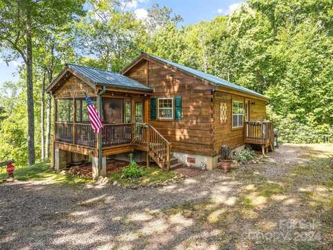 85 Screech Owl Circle, Maggie Valley, NC 28751