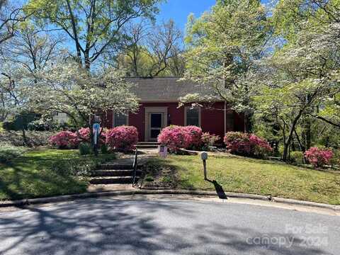 105 Edgewood Circle NE, Concord, NC 28025