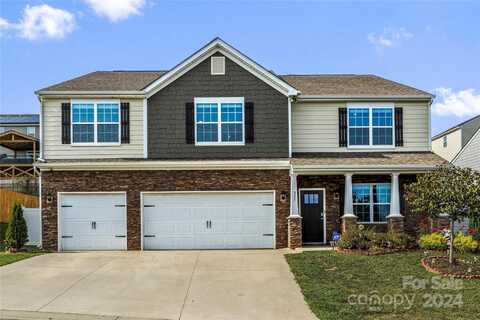 225 Marathon Lane, Candler, NC 28715