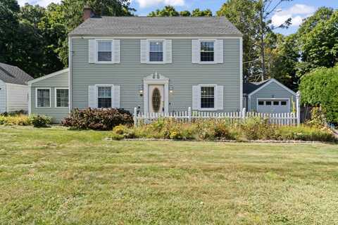 105 Plymouth Lane, Manchester, CT 06040