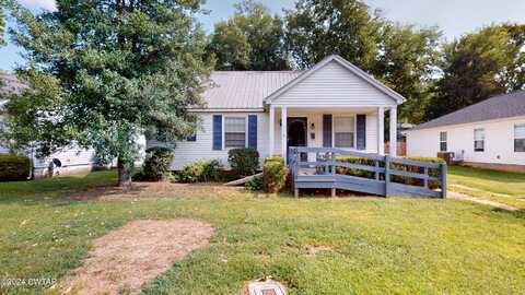 938 St John Avenue, Dyersburg, TN 38024