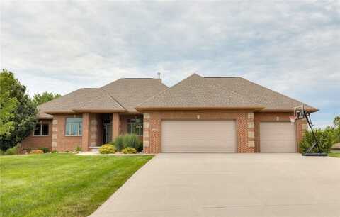 5590 NW 3rd Court, Des Moines, IA 50313