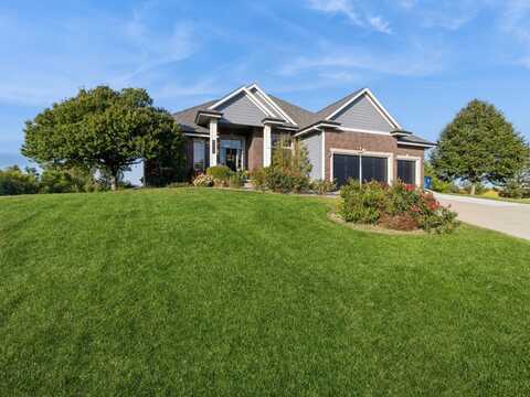 8090 NE 30th Place, Altoona, IA 50009