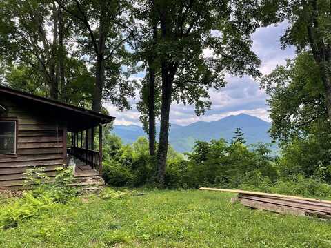 217 Twilight Lane, Sylva, NC 28779