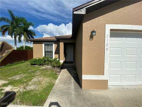 2111 Chiquita Boulevard S, Cape Coral, FL 33991