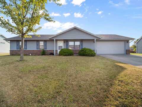 302 Valley Meadows Lane, Kendallville, IN 46755