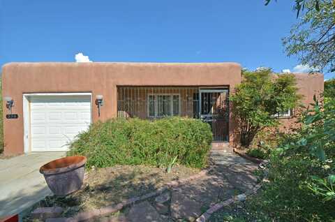 336 LAGUAYRA Drive NE, Albuquerque, NM 87108