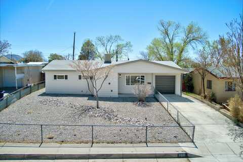 11616 Ralph Avenue NE, Albuquerque, NM 87112