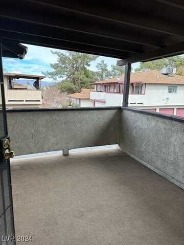 2702 Karen Avenue, Las Vegas, NV 89121