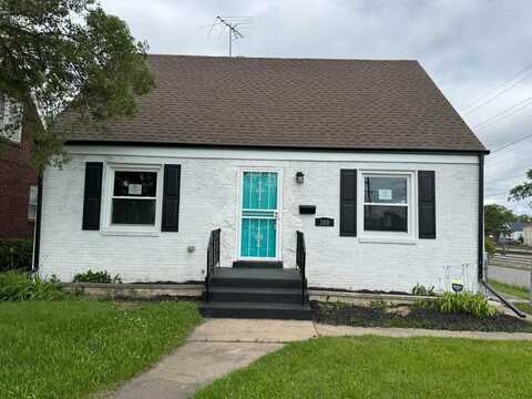 300 W Taft Street, Gary, IN 46404