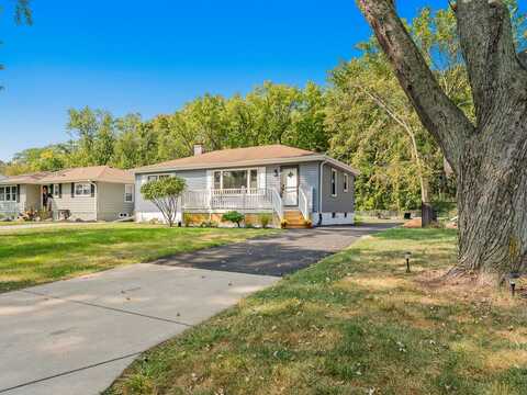 2630 Forest Park Drive, Dyer, IN 46311