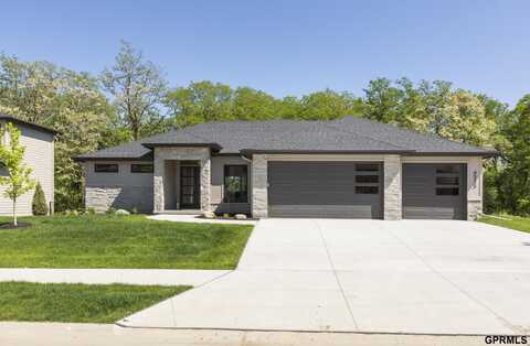 4533 S 202 Street, Elkhorn, NE 68135