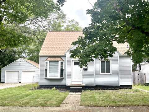 1082 Mclaughlin Avenue, Muskegon, MI 49442